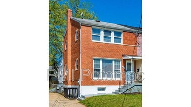 Building Photo - 3407 Floral St
