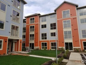 Building Photo - Blanton Commons