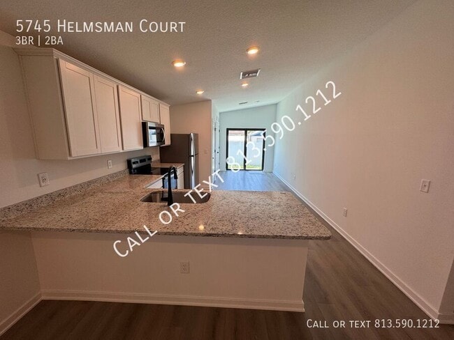 Building Photo - 5745 Helmsman Ct