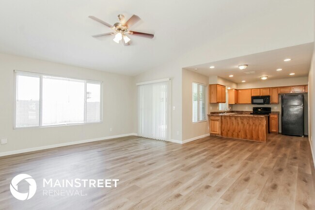 Foto del edificio - 6515 W Sunnyside Dr