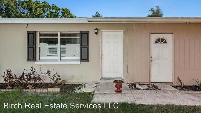 Building Photo - 2 br, 1 bath Apartment - 1019 Amble Lane