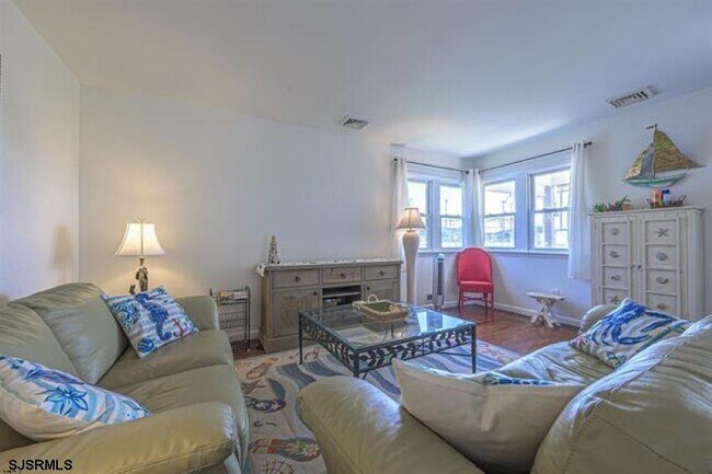 Foto del edificio - 303 24th St S