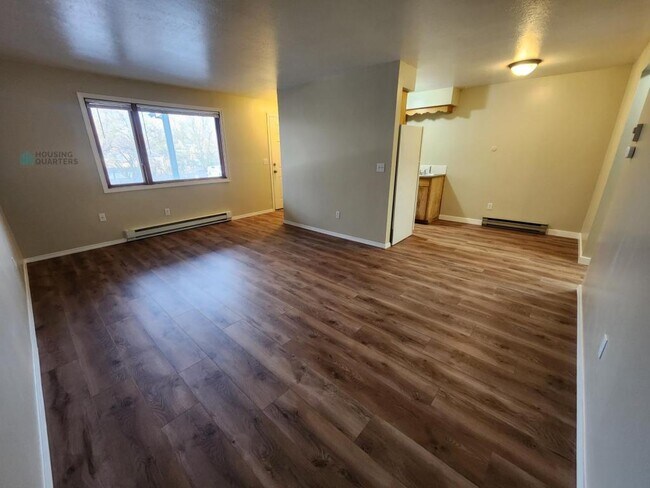 Foto del edificio - 2014 W Broadway Ave