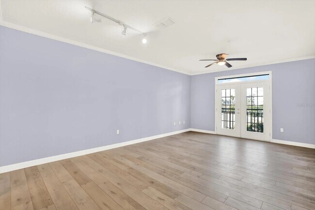 Sala de estar - 4221 W Spruce St