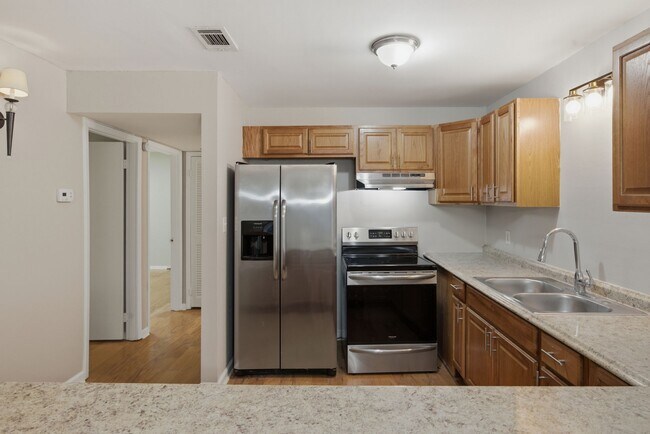 Photo - 815 Ashlawn Pl (Nashville, TN) Townhome