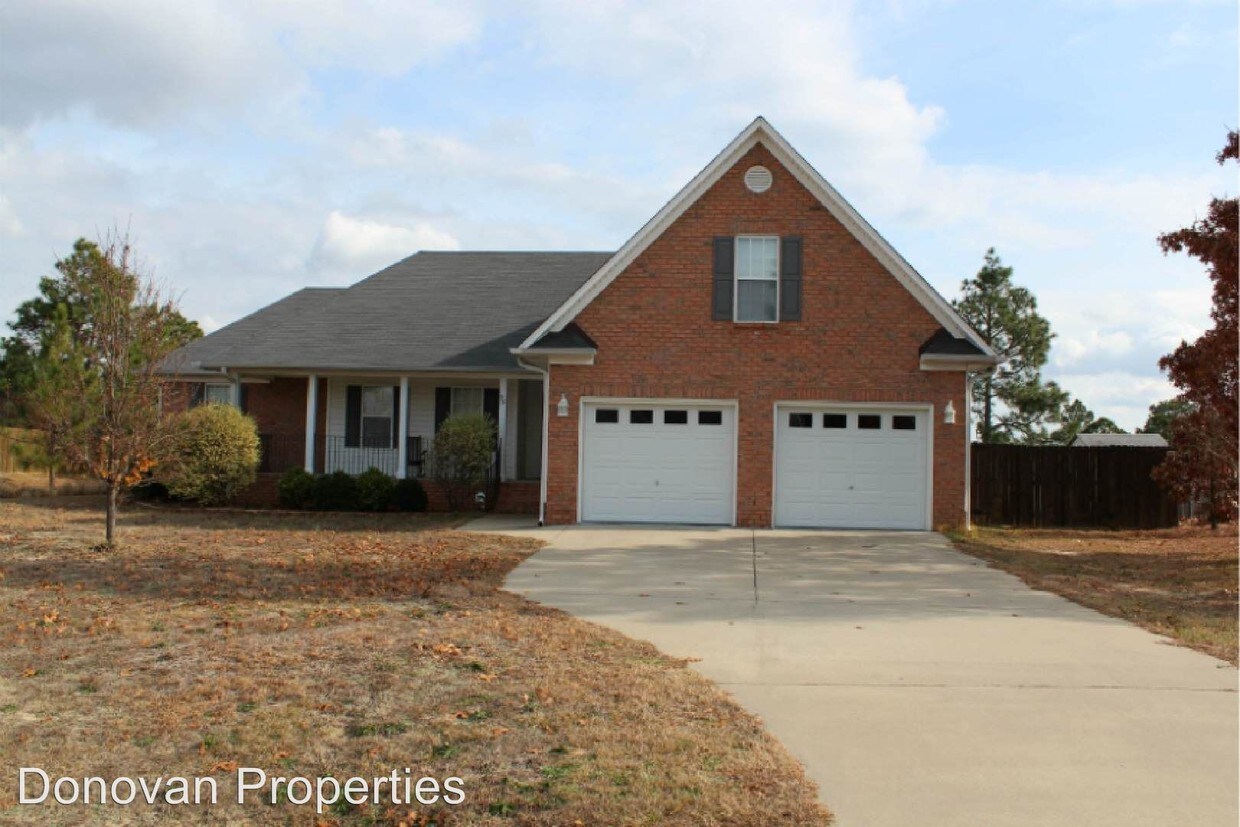 Primary Photo - 95 Northview Dr