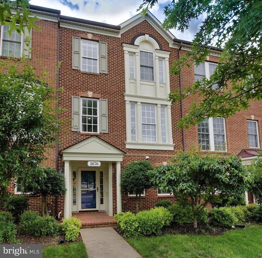 3676 Carriage Hill Dr, Frederick, MD 21704 Townhome Rentals in