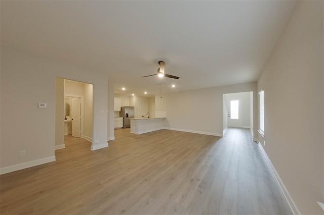 Foto del edificio - 1104 Dye Blvd