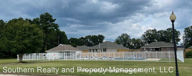 Building Photo - 3 br, 2 bath House - 151 Barnes Court