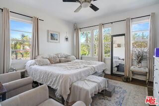 Foto del edificio - 1760 18th St