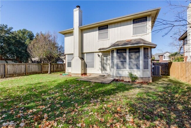 Building Photo - 4 br, 2.5 bath House - 13401 Tossa Ln