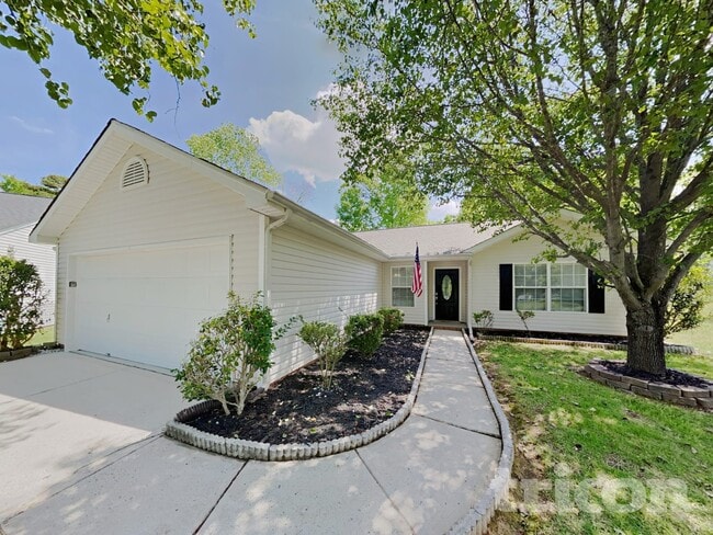 Foto del edificio - 9344 Tibble Creek Way