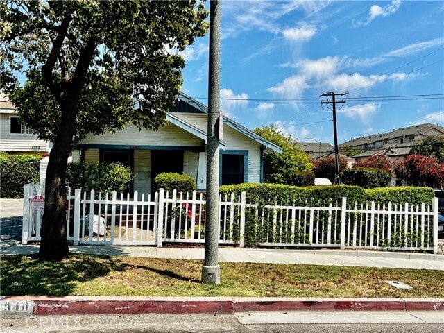 Building Photo - 1340 Euclid Ave