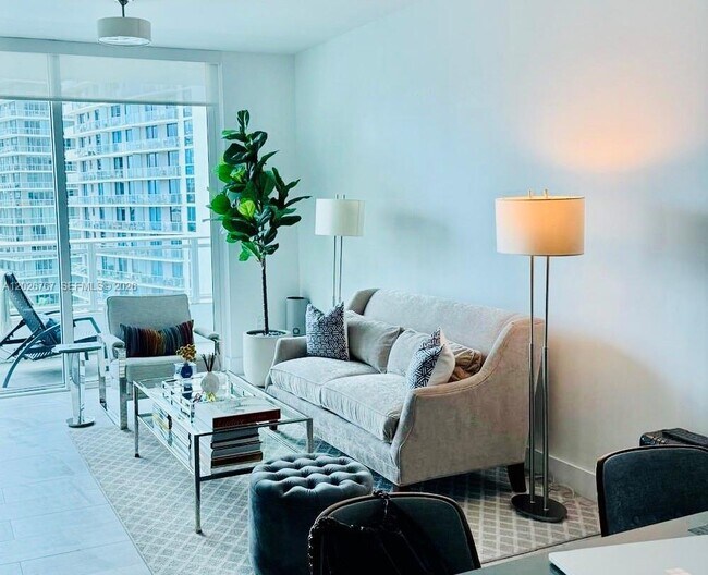 Foto del edificio - 1080 Brickell Ave