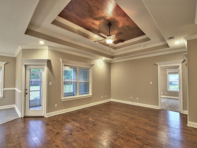 Building Photo - 250 Tillis Ln