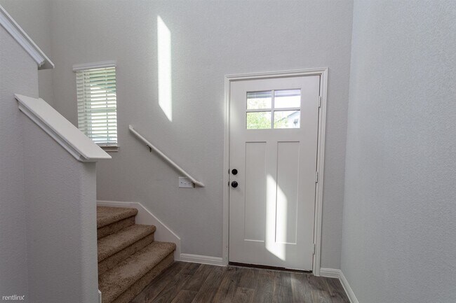 Foto del edificio - 3 br, 2.5 bath House - 14614 Frankel Loop