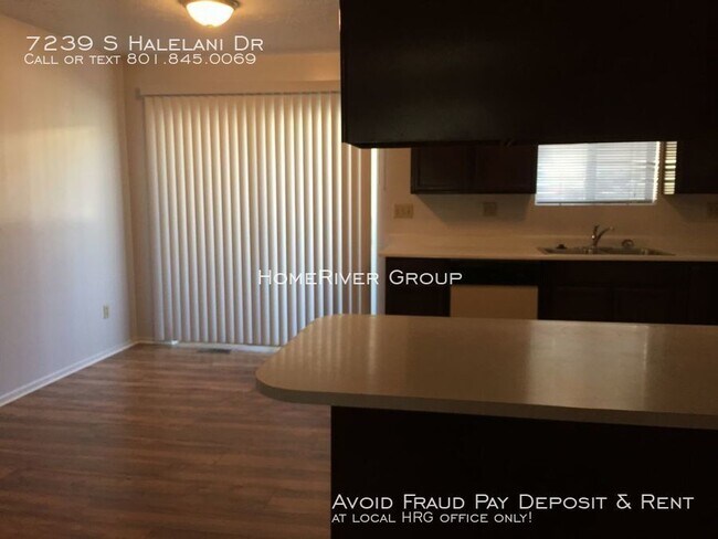 Building Photo - 7239 Halelani Dr