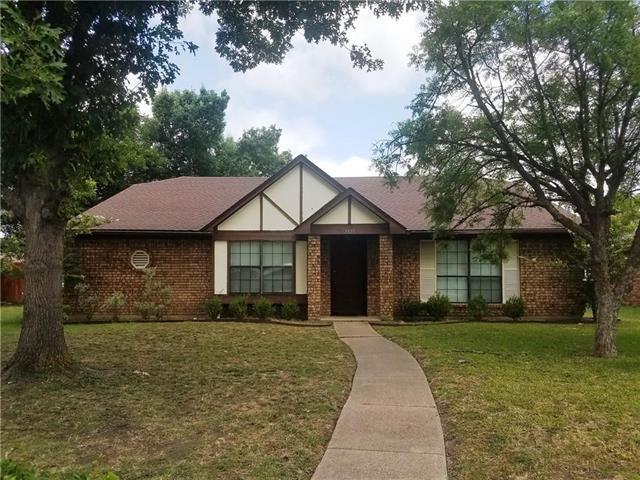 Primary Photo - 2425 Inverness Dr