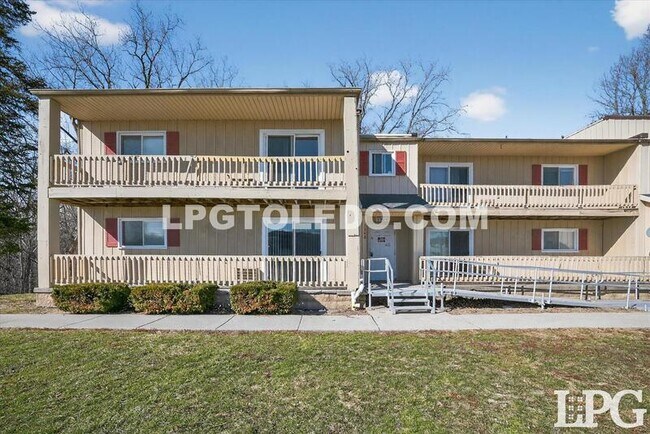 Foto del edificio - 3348 Arlington Ave