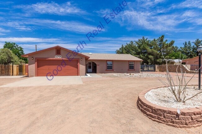 Foto del edificio - 5094 Ave Del Sol