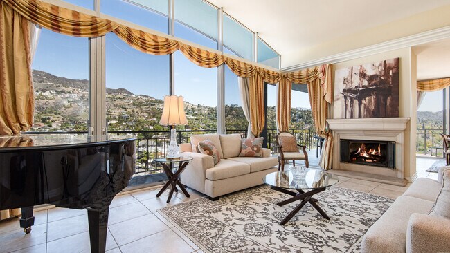 Foto del edificio - 1155 N Brand Blvd