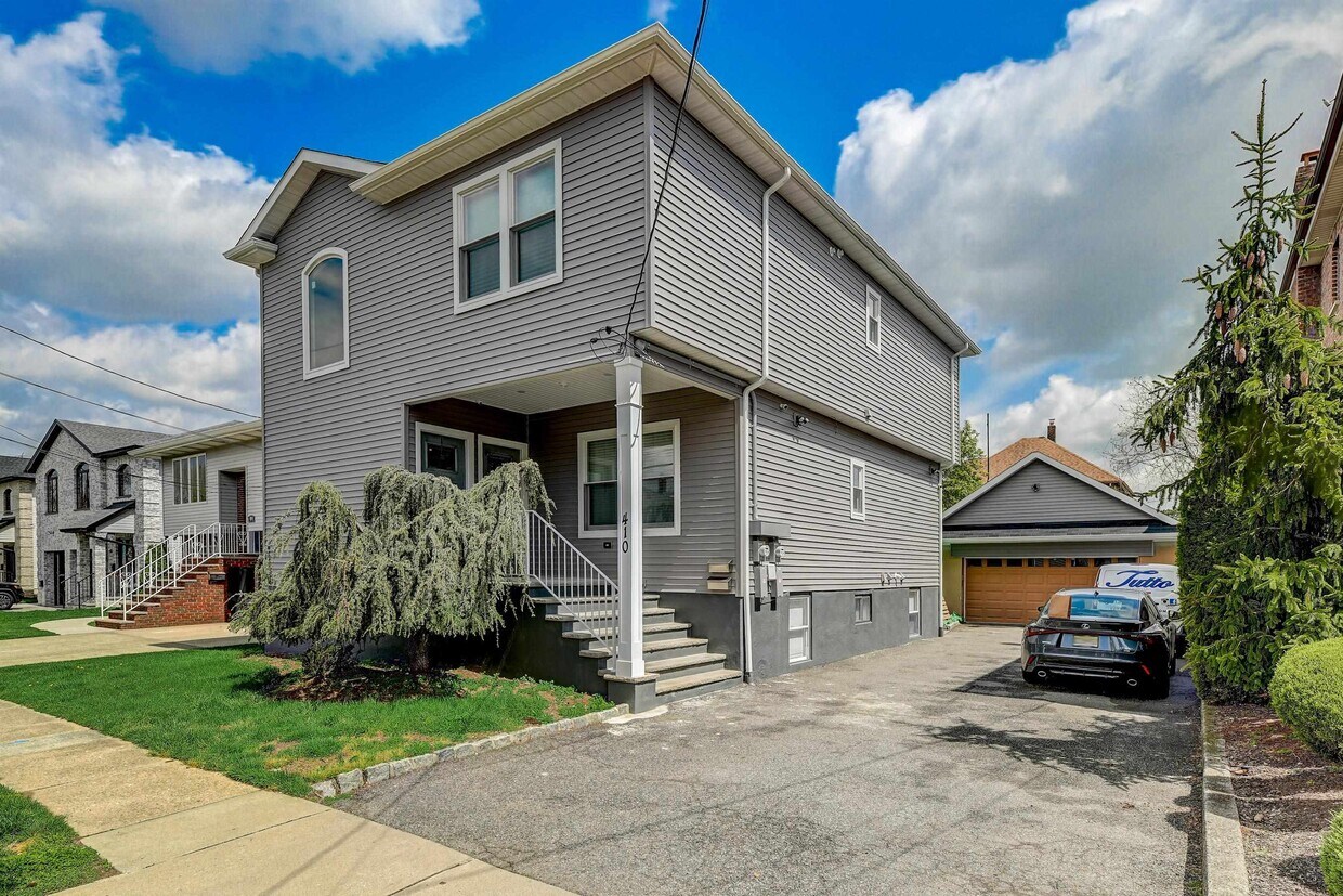 410 Chestnut Ave, South Hackensack, NJ 07606 House Rental in South