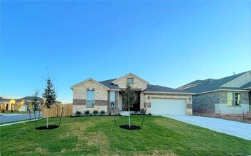 Building Photo - 248 Tanda Ln