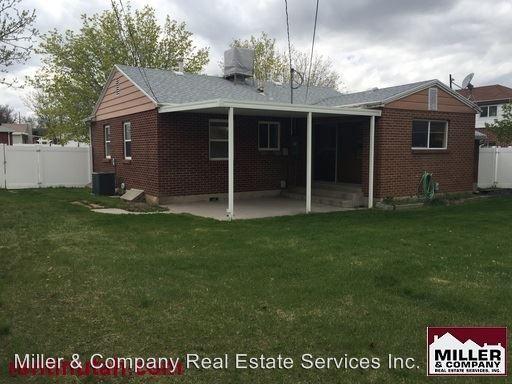 Building Photo - 5749 S McMillan Cir