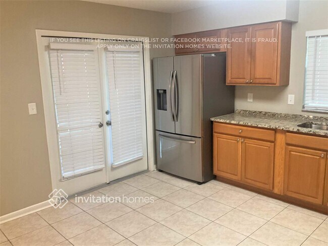 Foto del edificio - 553 Oak Creek Dr