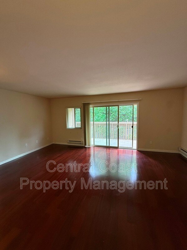 Foto del edificio - 300 Glenwood Cir