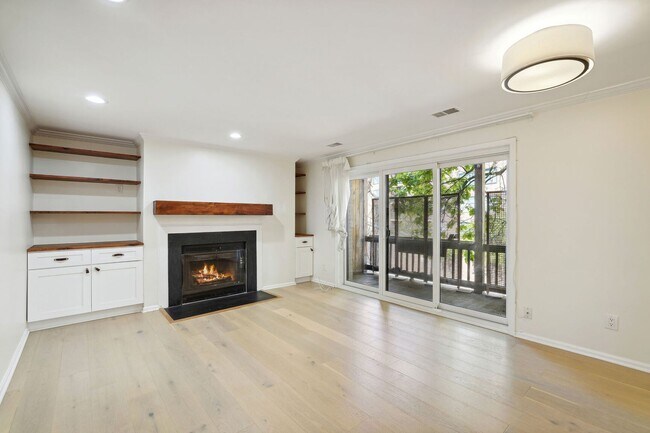 Foto del edificio - 1124 25th St NW