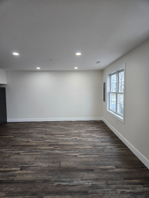 Foto del edificio - 2194 Central Ave