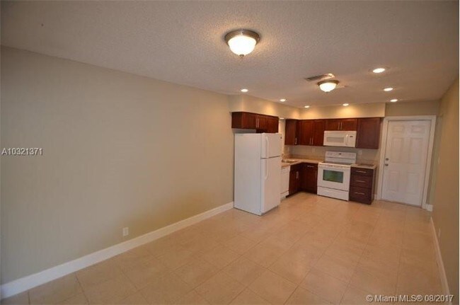 Foto del edificio - 9381 NW 33rd Pl