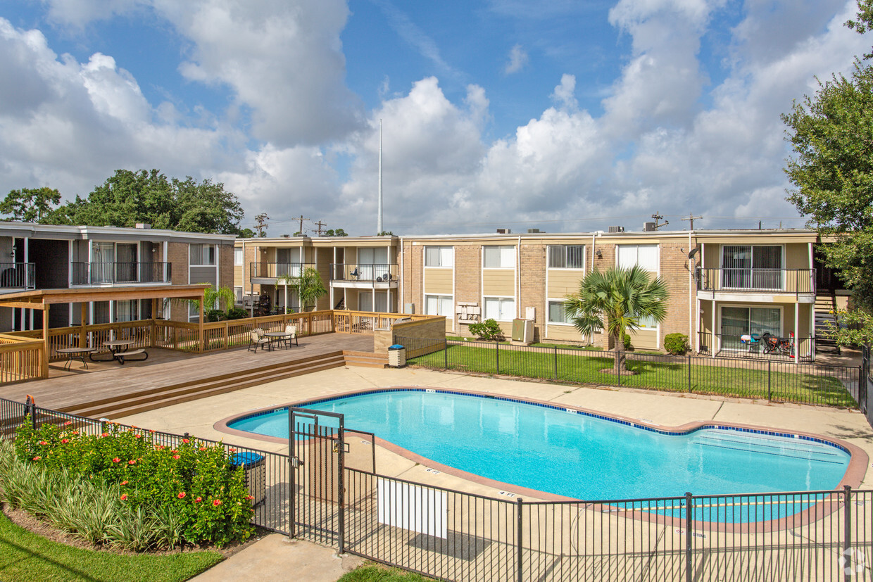 RBBC - Alquileres en Houston, TX | Apartamentos.com