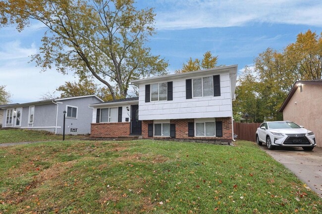 Foto del edificio - 2464 Queenswood Dr