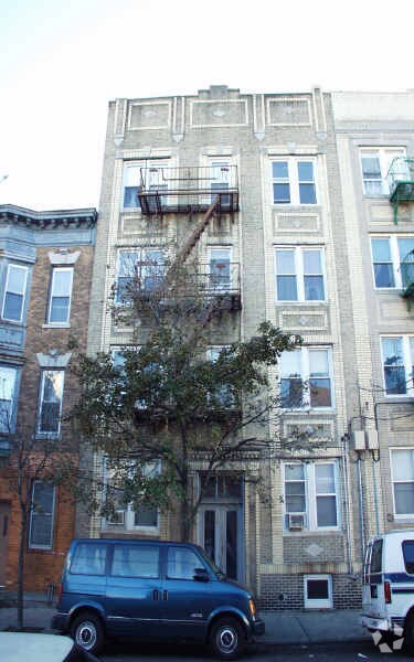 Building Photo - 309 62nd St