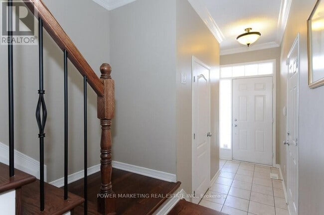 Photo du bâtiment - 277 Freedom Private