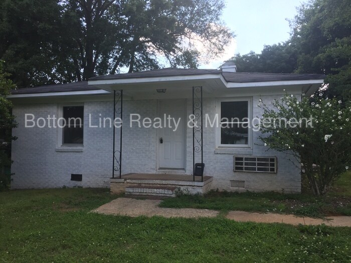 Primary Photo - 120 Mattoon St