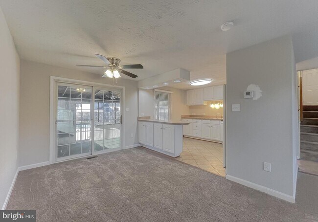 Building Photo - 806 Truro Ct