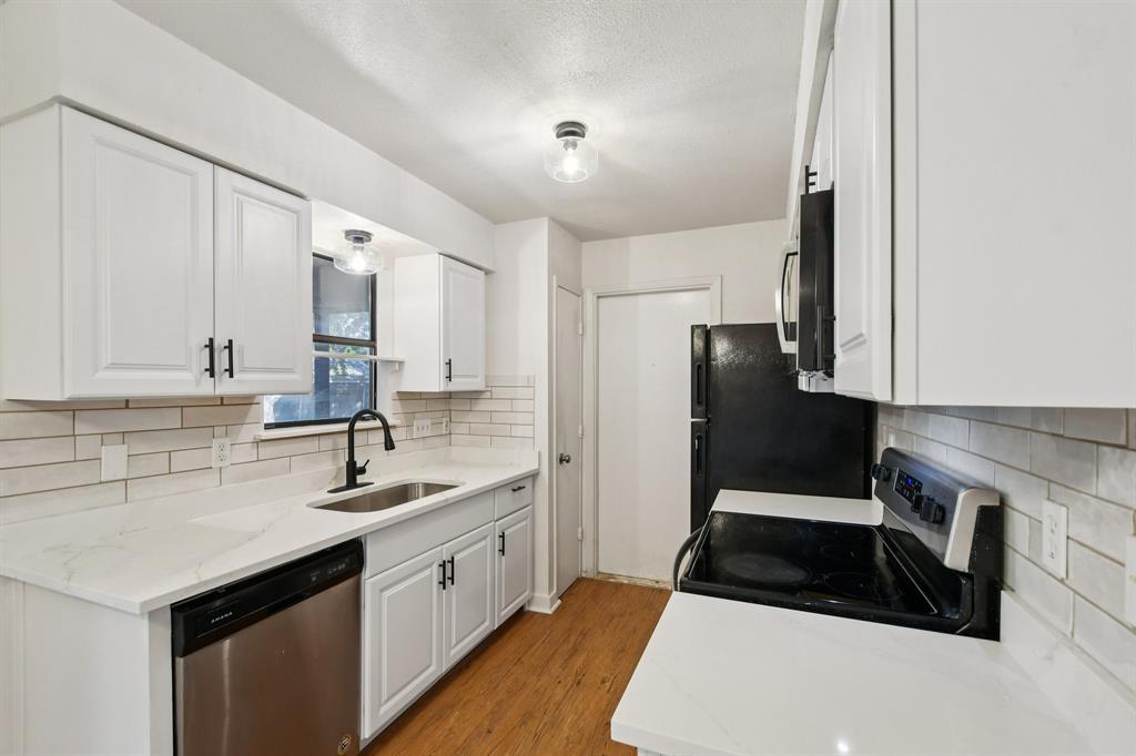 Foto principal - 2214 Winchester Dr