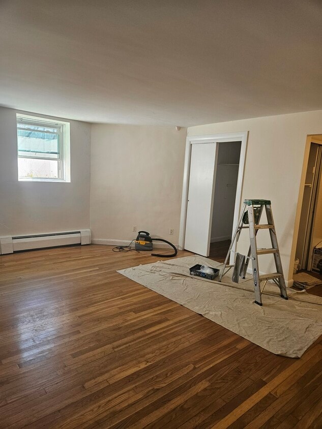 Building Photo - 89 Englewood Ave