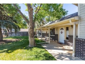Building Photo - 2616 E Vine Dr