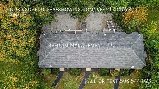 Building Photo - 5-9 Debra Lane