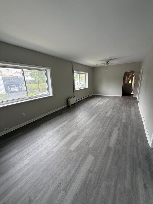 Foto del edificio - Scranton 3 Bedroom Single Family, Quiet Neighborhood, Gas Heat,