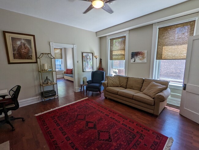 Living Room - 2253 Loth St