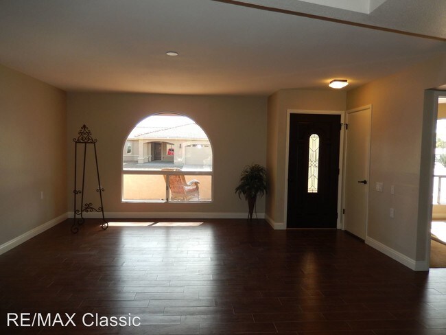 Building Photo - 2 br, 2 bath House - 880 Leisure World