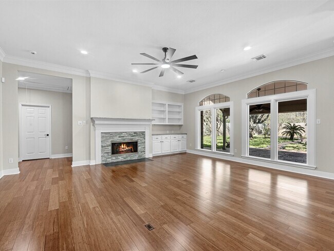 Foto del edificio - 2715 Penmere Ct
