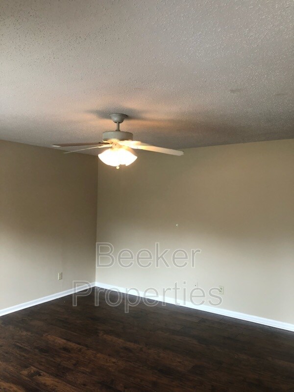 Primary Photo - 2231 Forest Lake Dr