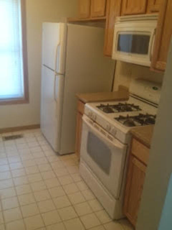 Primary Photo - 2943 Queen Ave N