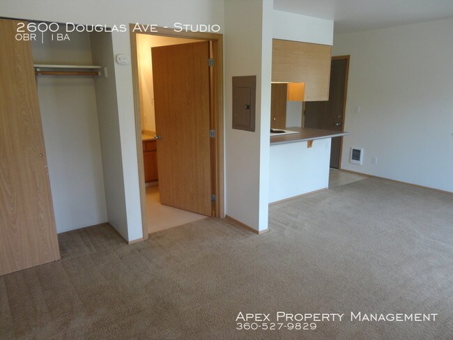 Foto del edificio - NEAR WWU - South Campus Place - LAST STUDIO!